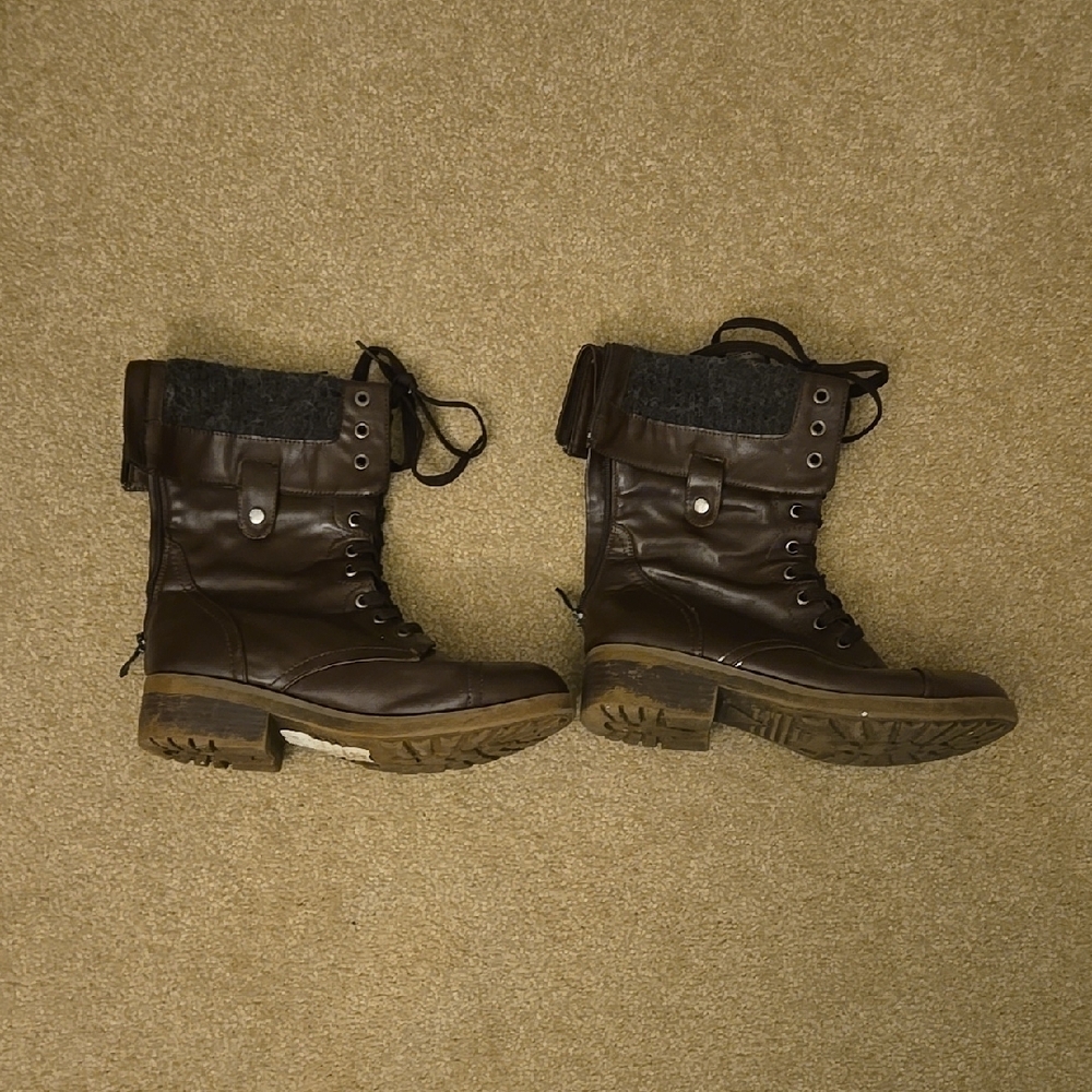 Brown Leather Lace-Up Boots